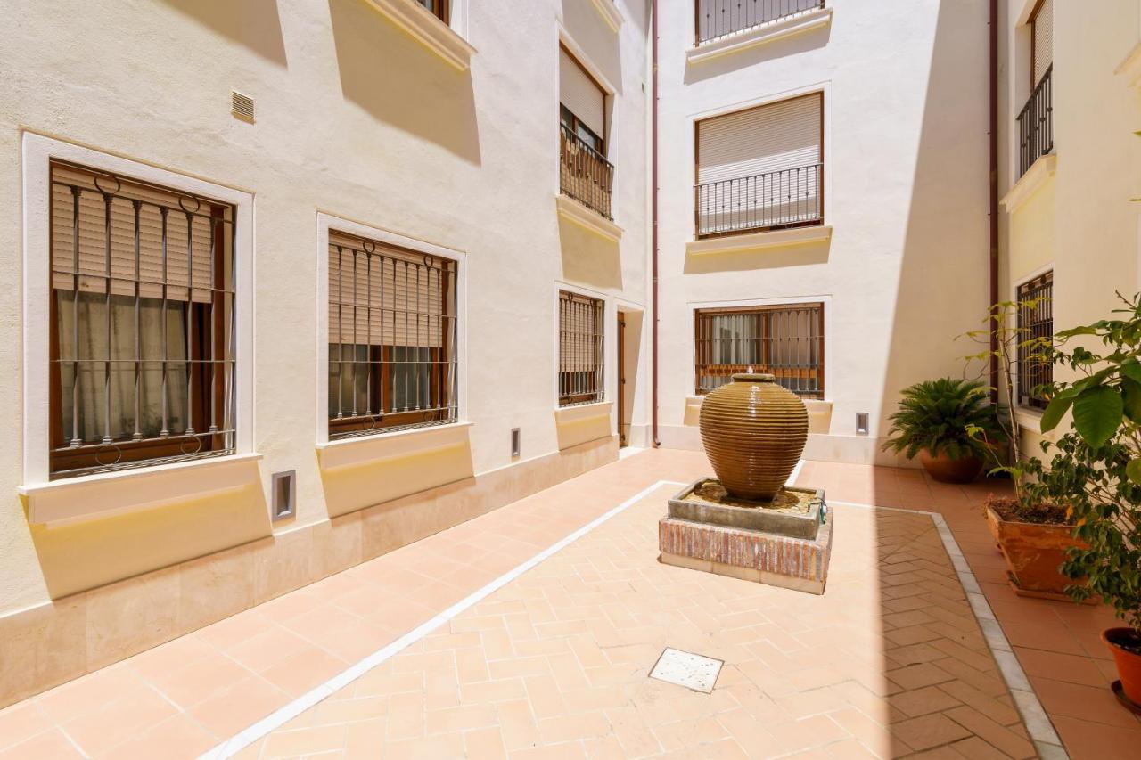 Bhost - Studio Agua De La Victoria Malaga Exterior photo